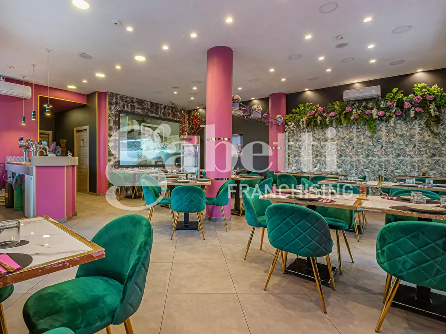 Immagine 1 di Bar / Ristorante in vendita  in Via Padre Sossio del Prete, 13 a Frattamaggiore