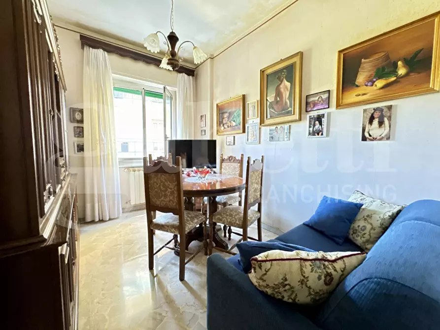 Immagine 5 di Appartamento in vendita  in Via dei Platani, 41 a Genova