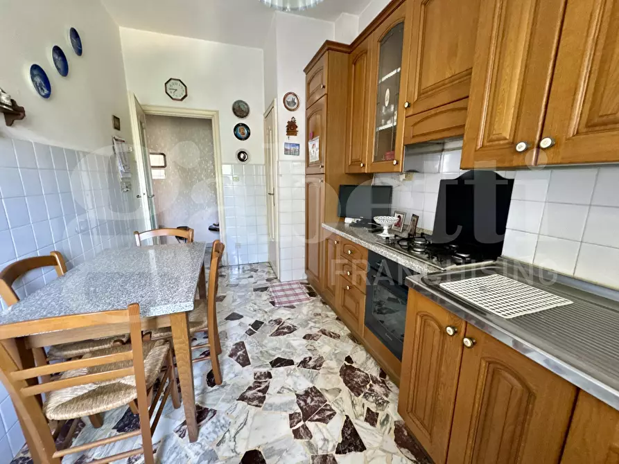 Immagine 9 di Appartamento in vendita  in Via dei Platani, 41 a Genova
