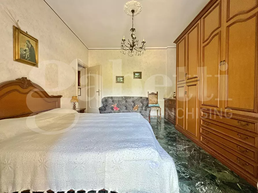Immagine 11 di Appartamento in vendita  in Via dei Platani, 41 a Genova