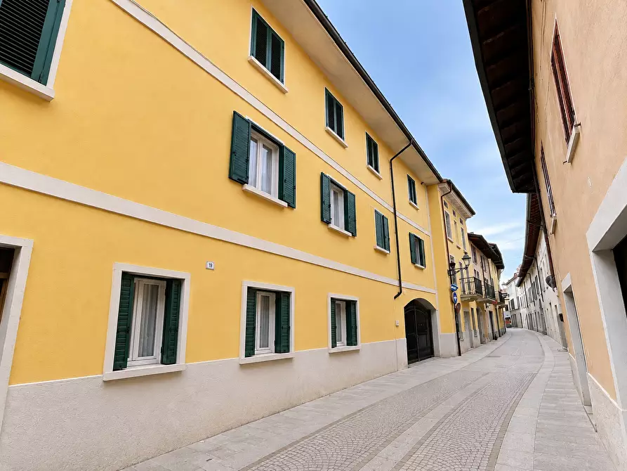 Immagine 1 di Appartamento in vendita  in Via Isidoro Clario, 19 a Chiari
