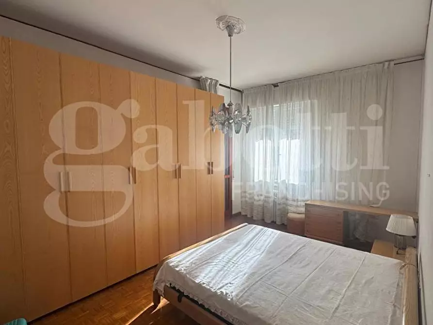 Immagine 14 di Appartamento in vendita  in Via Francesco Mercadante a Bologna