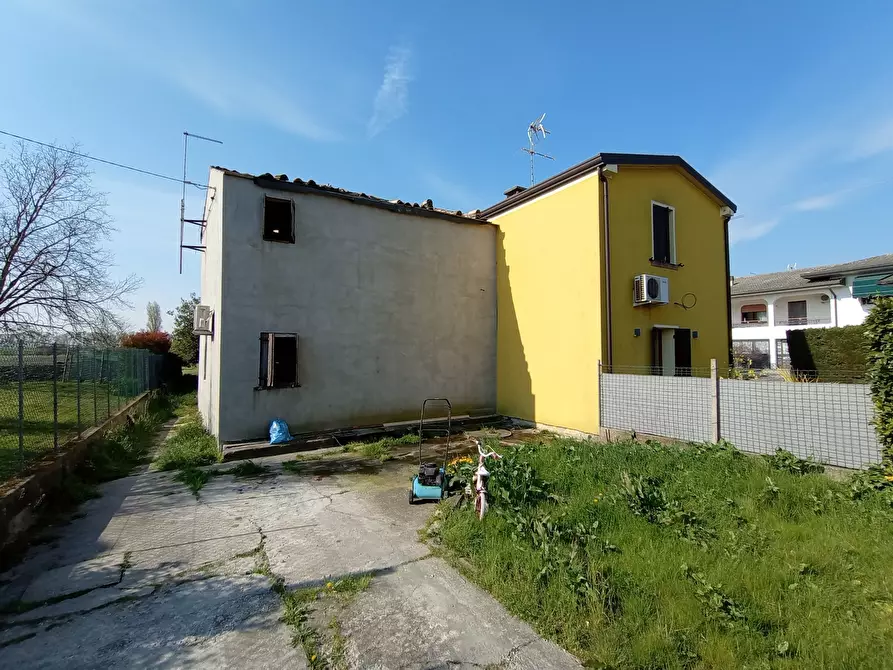 Immagine 9 di Casa indipendente in vendita  in Via Boscochiaro, via dei Mille, 00 a Cavarzere
