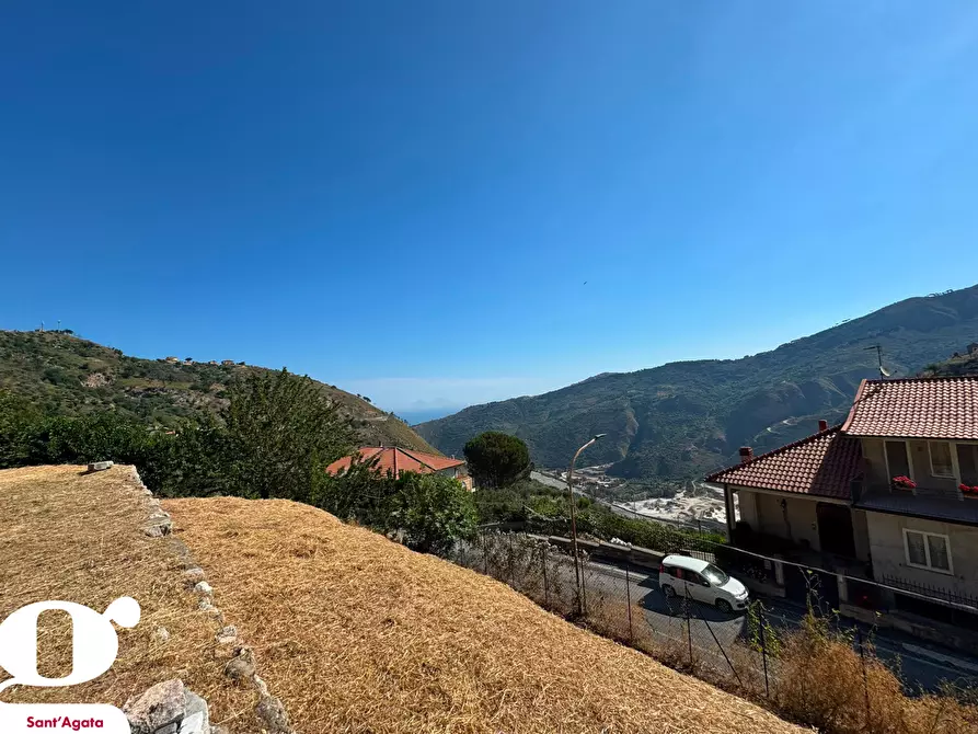 Immagine 15 di Villa in vendita  in Via UMBERTO I, SNC a Militello Rosmarino