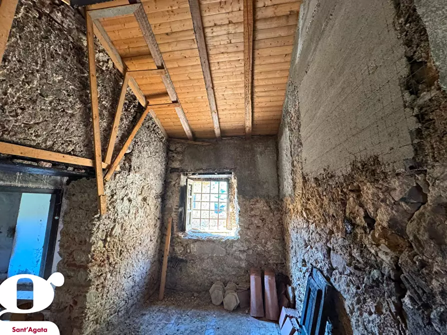 Immagine 8 di Villa in vendita  in Via UMBERTO I, SNC a Militello Rosmarino