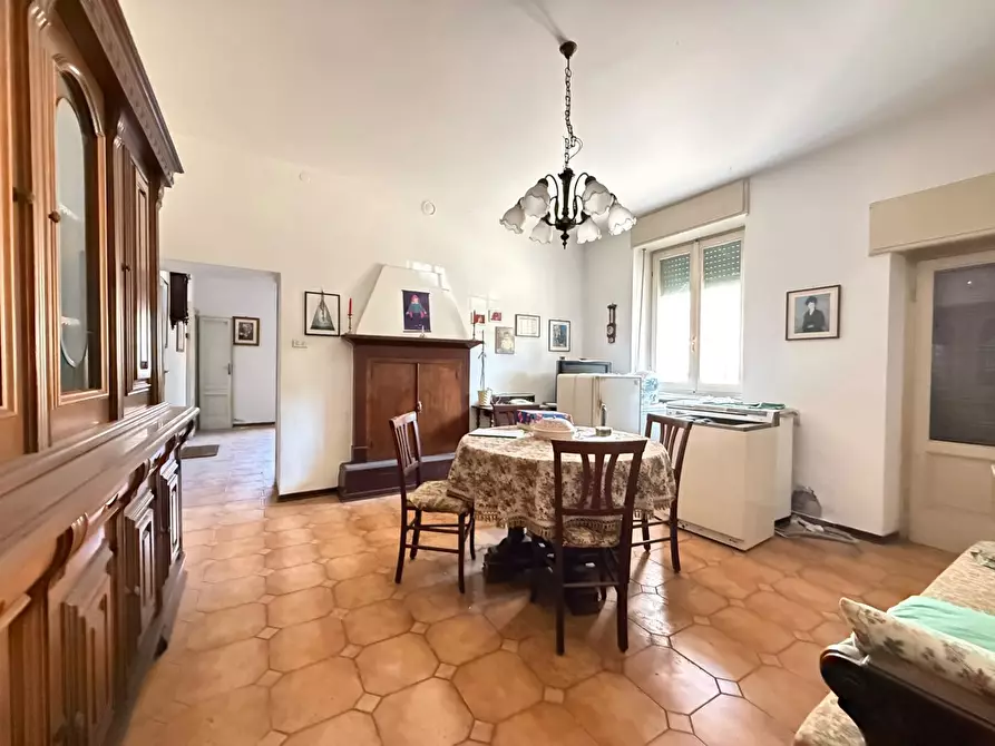 Immagine 5 di Casa indipendente in vendita  in Viale cesare battisti, 126 a Rovato