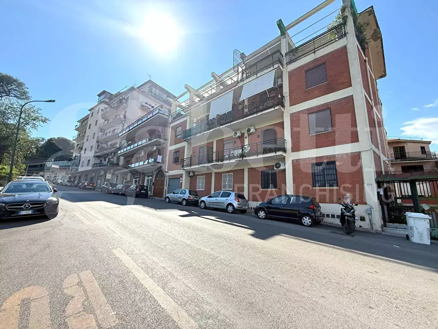 Immagine 25 di Appartamento in vendita  in Via ponti rossi a Napoli