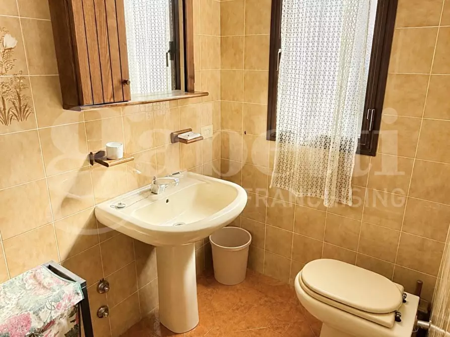 Immagine 21 di Villa in vendita  in Via RENATO FUCINI a Campo Nell'elba