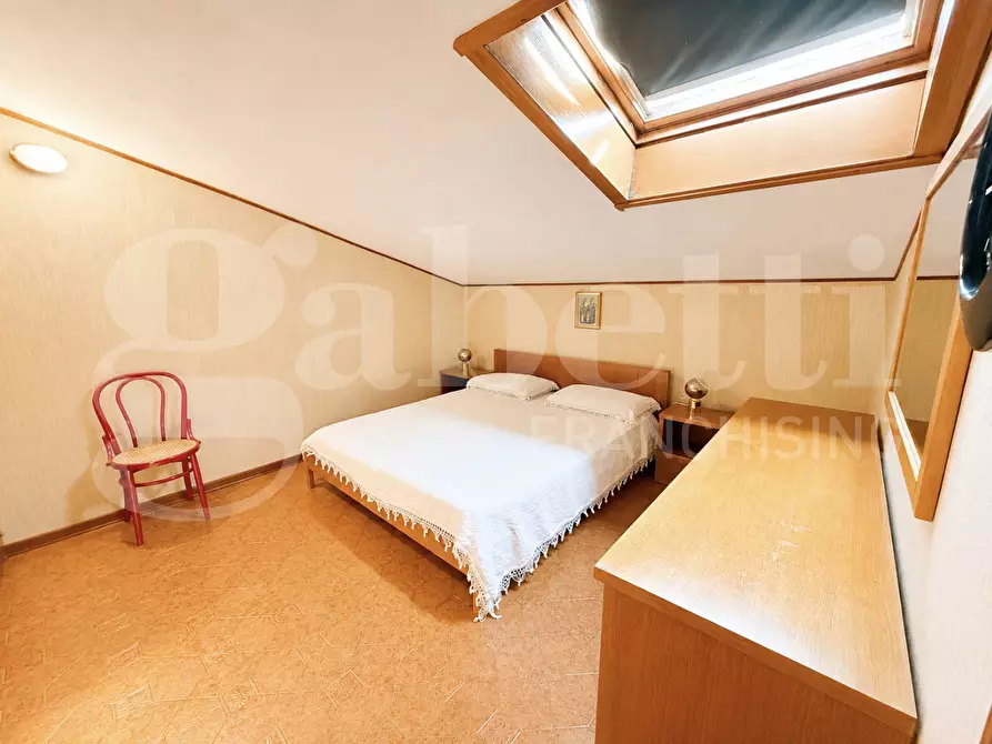 Immagine 5 di Villa in vendita  in Via RENATO FUCINI a Campo Nell'elba