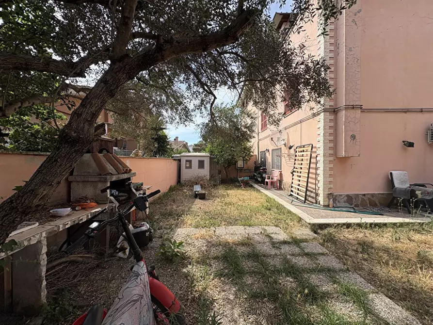 Immagine 6 di Appartamento in vendita  in Via CARLO ALBIZZATI, 509 a Roma