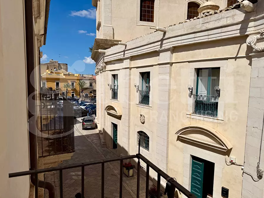 Immagine 14 di Terratetto in vendita  in Via PRINCIPE DI CARIGNANO, 90 a Comiso