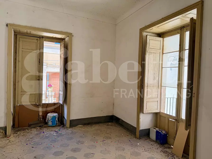 Immagine 32 di Terratetto in vendita  in Via PRINCIPE DI CARIGNANO, 90 a Comiso