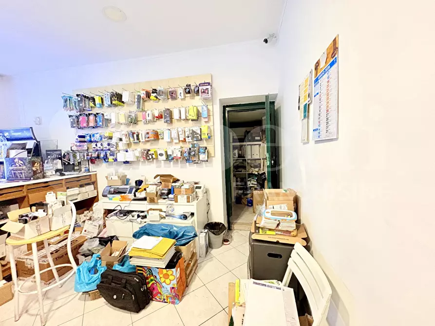 Immagine 11 di Attività commerciale in vendita  in Via Silvio Pellico, 2 a Colleferro