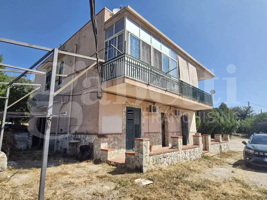 Immagine 1 di Villa in vendita  in Via P F Quattro a Monreale