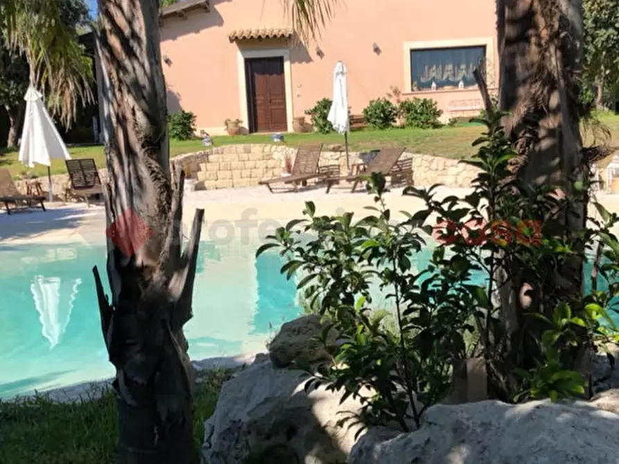 Immagine 12 di Villa in affitto  in Via tremmilia, snc a Siracusa