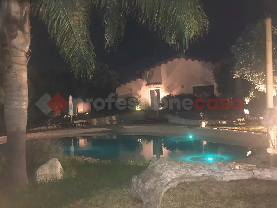 Immagine 11 di Villa in affitto  in Via tremmilia, snc a Siracusa