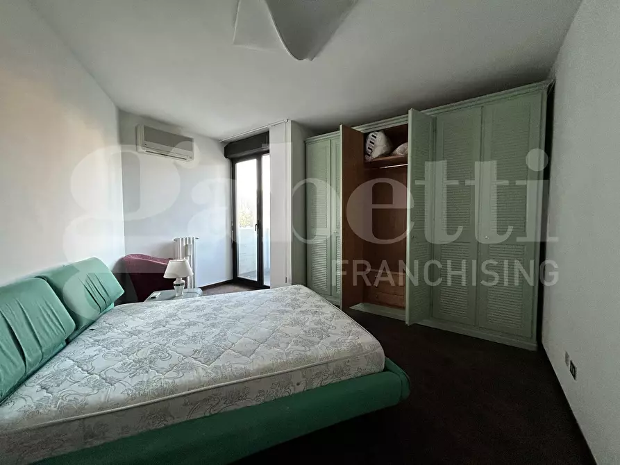 Immagine 8 di Appartamento in vendita  in Via ZAGO a Bologna