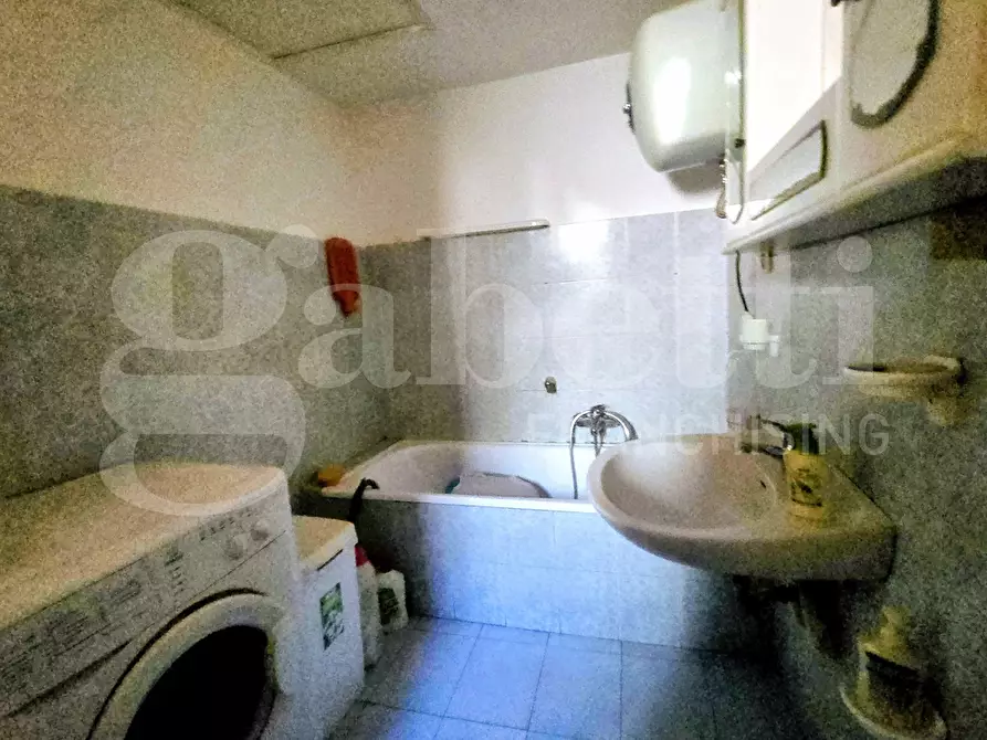 Immagine 19 di Appartamento in vendita  in Via Don Francesco Raimondi, 20 a Montelanico