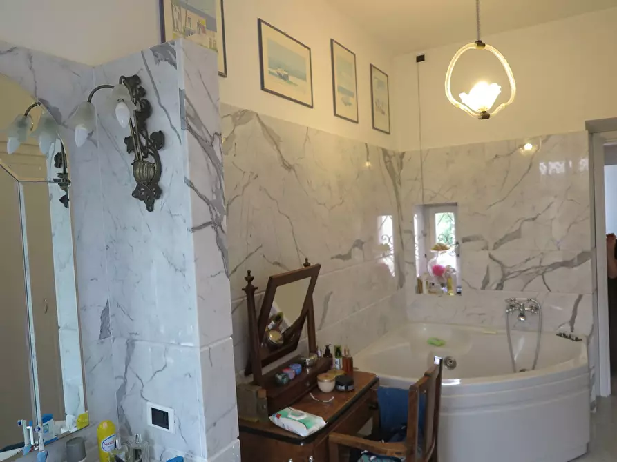 Immagine 7 di Appartamento in vendita  in Via pratolino, 15 a Santo Stefano Di Magra