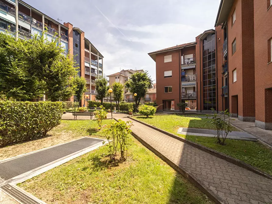 Immagine 1 di Appartamento in vendita  in Via Biella, 5 a Nichelino