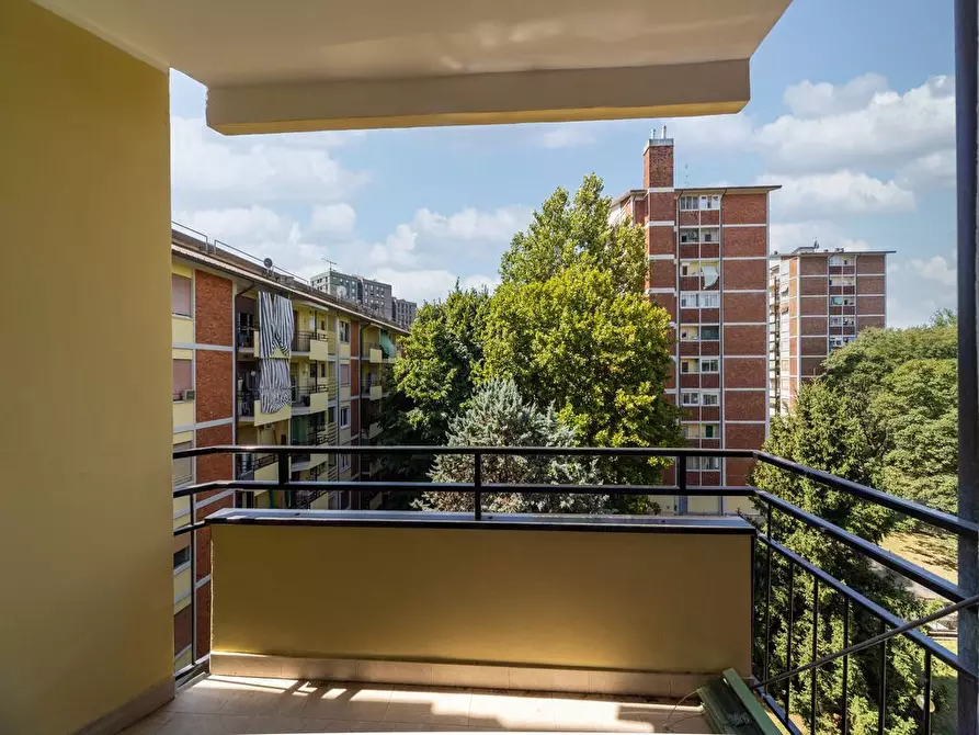 Immagine 9 di Appartamento in vendita  in Viale CA' GRANDA, 44 a Milano