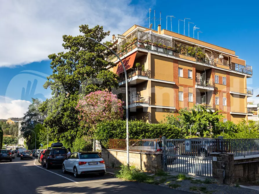 Immagine 30 di Appartamento in vendita  in Via Luigi Ziliotto, 20 a Roma