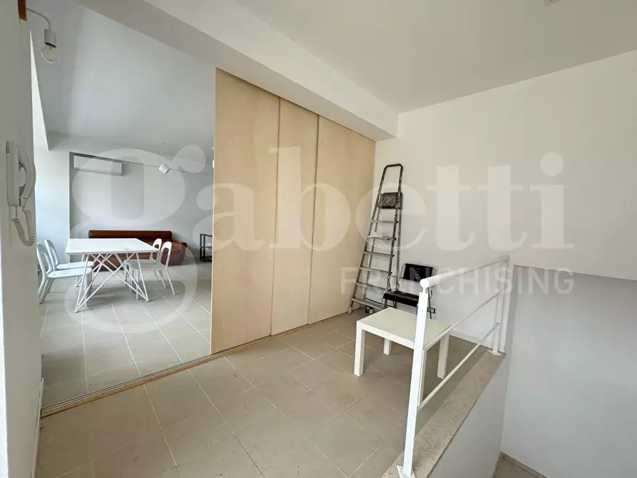 Immagine 22 di Ufficio in vendita  in Viale TENENTE LENA, 61-63-69 a Ragusa