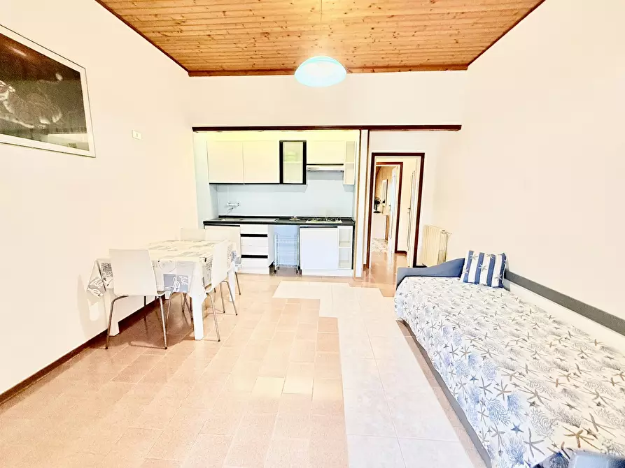 Immagine 2 di Appartamento in vendita  in Via DI CASTIGLIONE a Campo Nell'elba