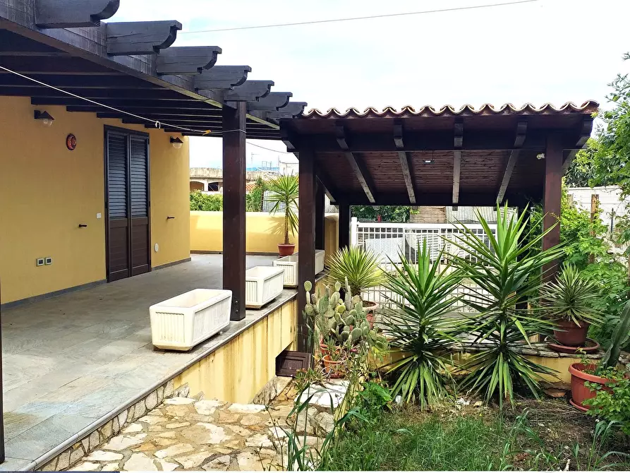 Immagine 7 di Villa in vendita  in Via Sicilia, 3 a Menfi