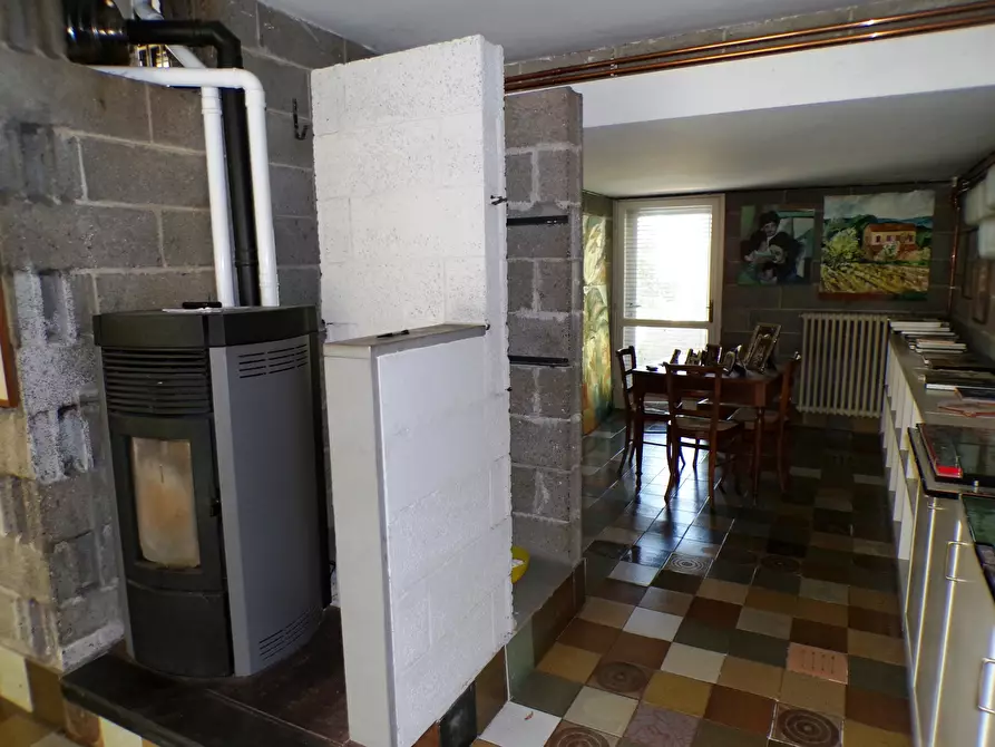 Immagine 16 di Villa in vendita  in Via Ottaviani, 41 a Forli'