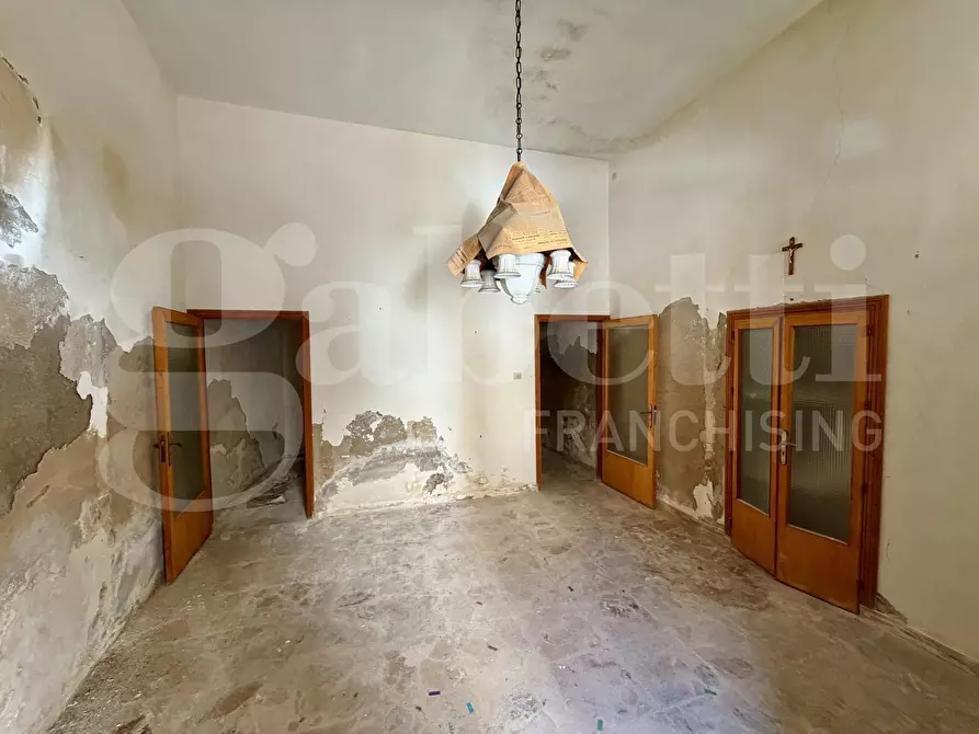 Immagine 2 di Casa indipendente in vendita  in Via PRINCIPE DI CARIGNANO, 22 a Comiso
