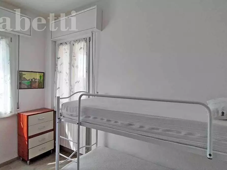 Immagine 5 di Appartamento in vendita  in Via SANZIO, 278 a Senigallia