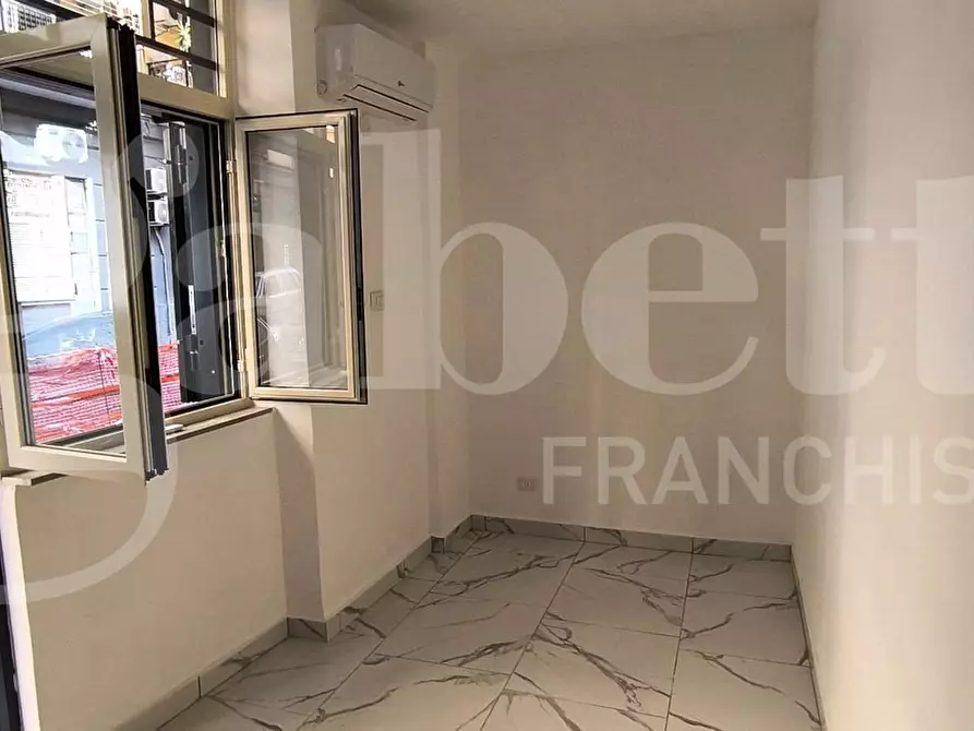 Immagine 4 di Appartamento in affitto  in Via Pietro Giannone a Napoli