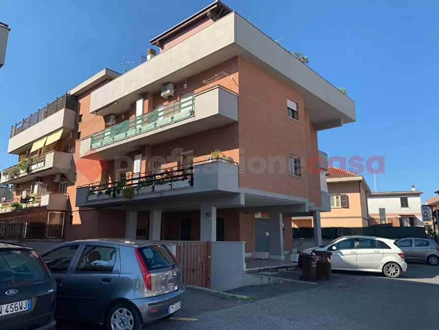 Immagine 2 di Box auto in vendita  in Via Casal Fraschetti, 10 a Tivoli