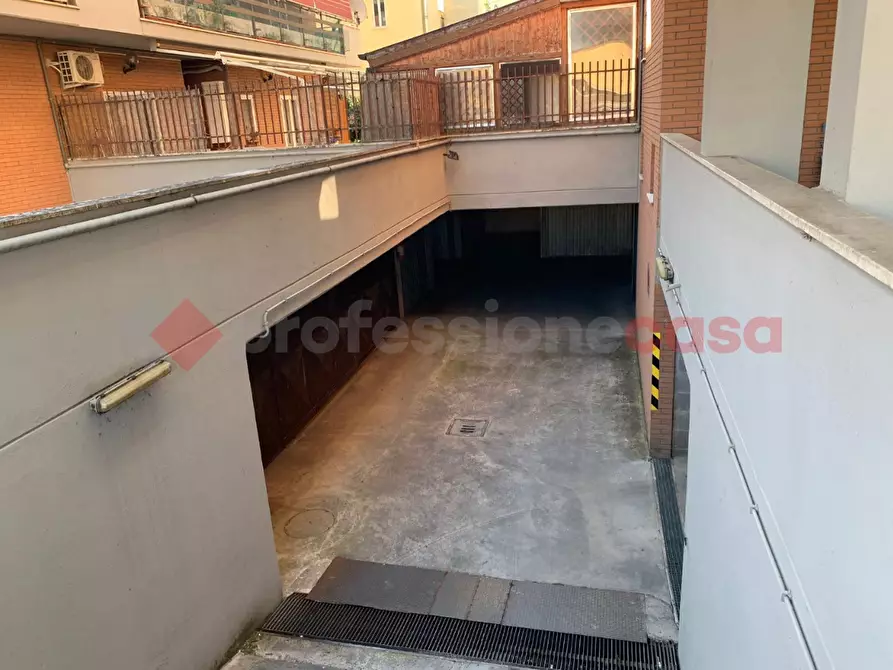 Immagine 11 di Box auto in vendita  in Via Casal Fraschetti, 10 a Tivoli