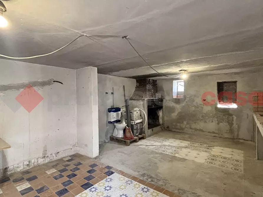 Immagine 14 di Villa in vendita  in Via Paterno, snc a Trivigliano