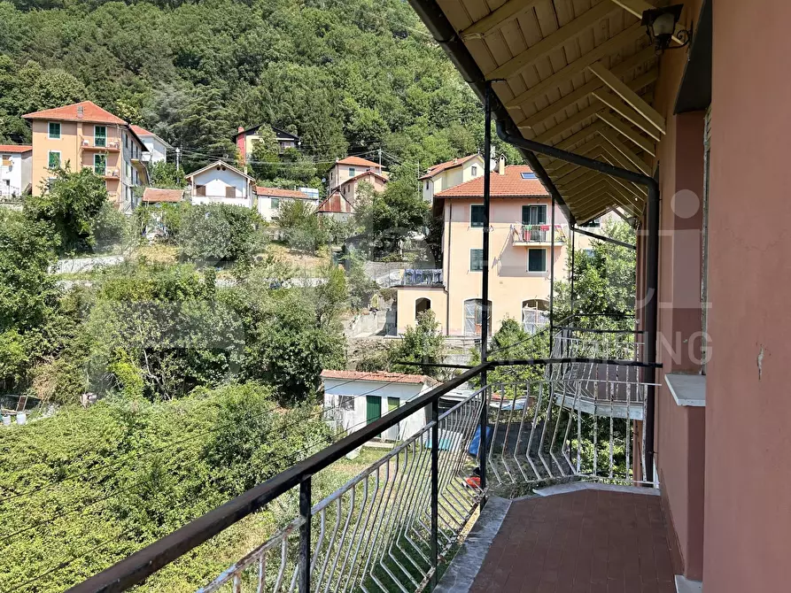 Immagine 13 di Appartamento in vendita  in Via Poggio, 22 a Davagna