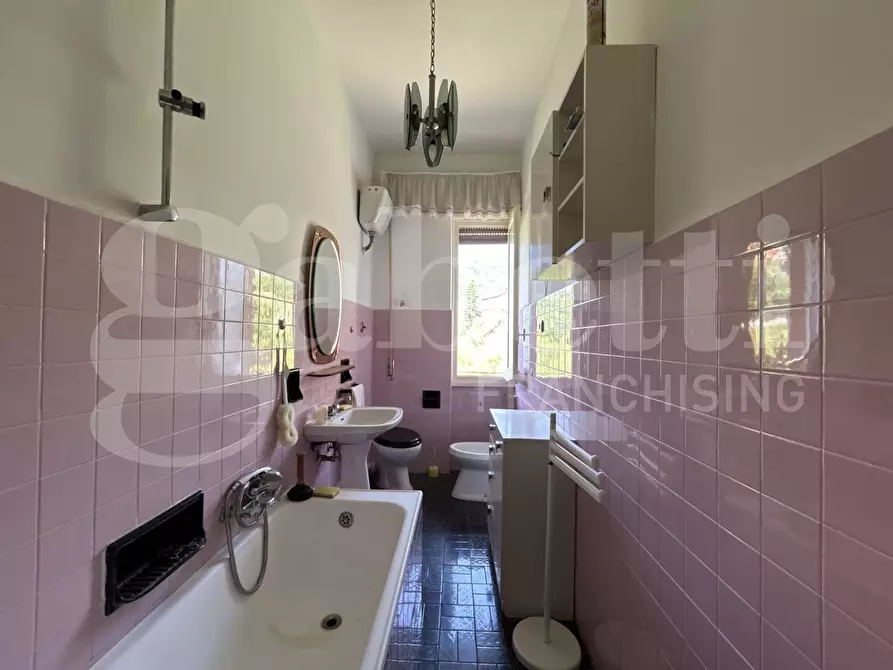 Immagine 34 di Appartamento in vendita  in Via Poggio, 22 a Davagna