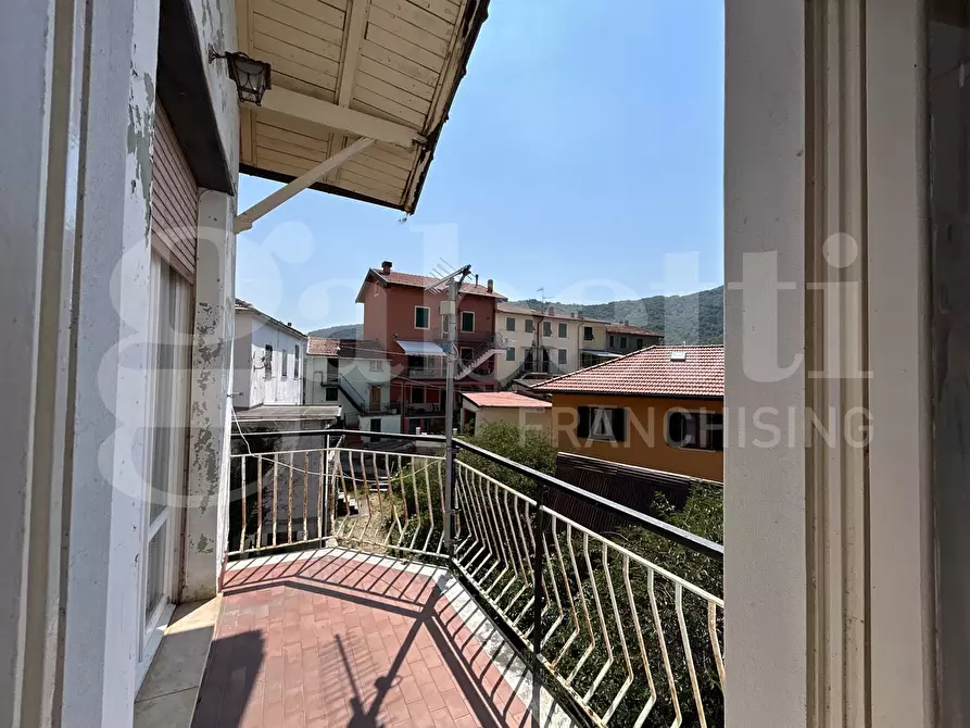 Immagine 11 di Appartamento in vendita  in Via Poggio, 22 a Davagna
