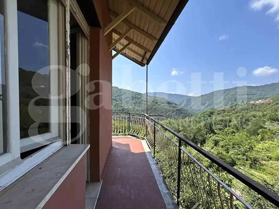 Immagine 12 di Appartamento in vendita  in Via Poggio, 22 a Davagna