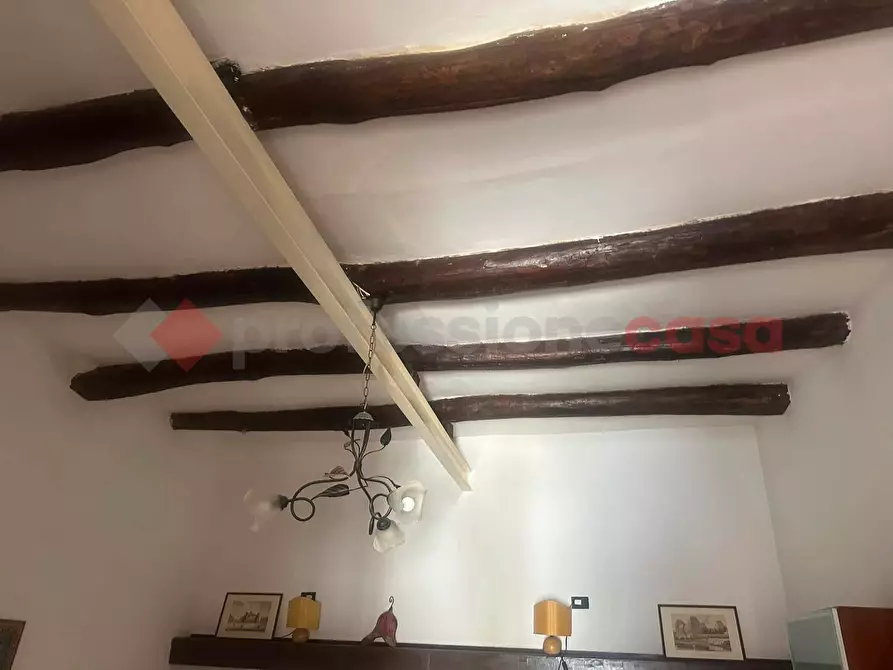 Immagine 5 di Casa indipendente in vendita  in Vico Grosseto, snc a Vitulazio