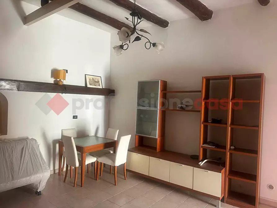 Immagine 1 di Casa indipendente in vendita  in Vico Grosseto, snc a Vitulazio