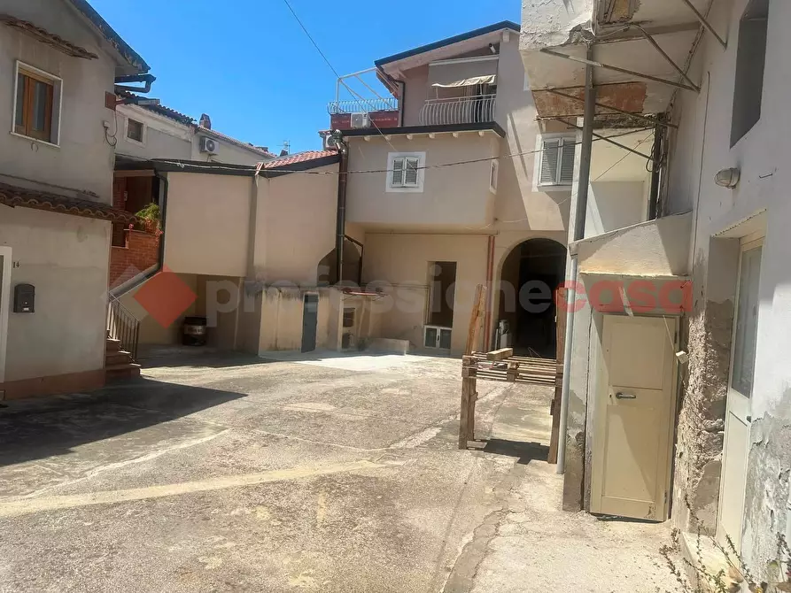 Immagine 21 di Casa indipendente in vendita  in Vico Grosseto, snc a Vitulazio