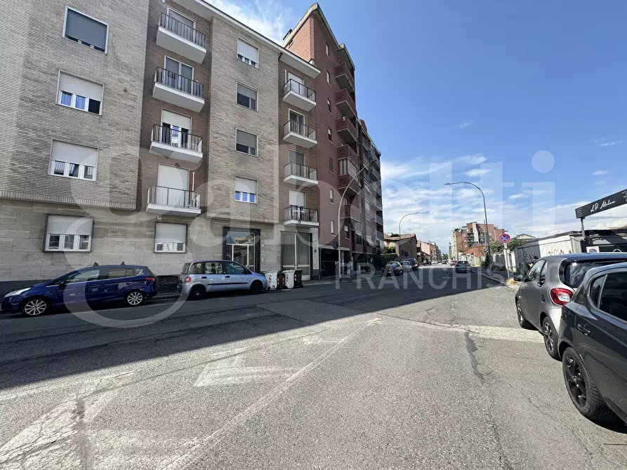 Immagine 14 di Negozio in vendita  in Via Rieti a Grugliasco