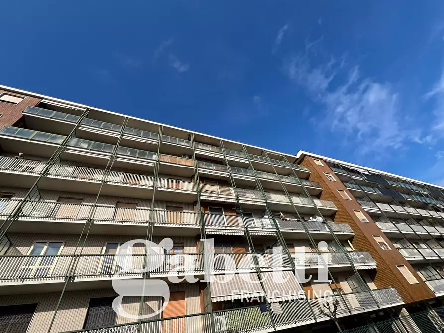 Immagine 43 di Appartamento in vendita  in Via Luzzatti, 29 a Torino
