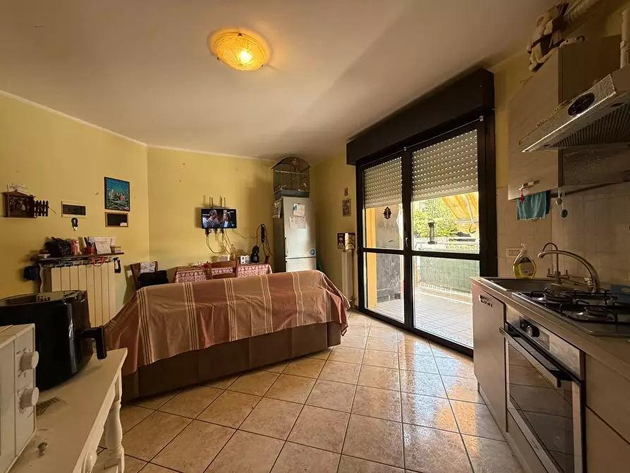 Immagine 7 di Appartamento in vendita  in Via Parini, 7 a Rovato