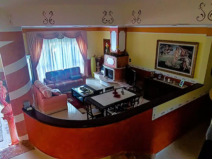 Immagine 18 di Villa in vendita  in LocalitÃ  MULUCCHINI, SNC a Amaroni