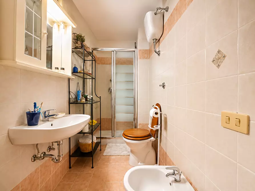 Immagine 33 di Appartamento in vendita  in Via Arrigo Minerbi, 25 a Roma