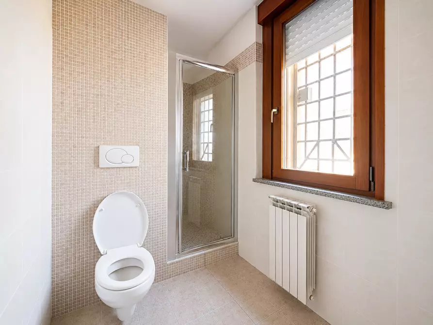 Immagine 12 di Appartamento in vendita  in Via Arrigo Minerbi, 25 a Roma