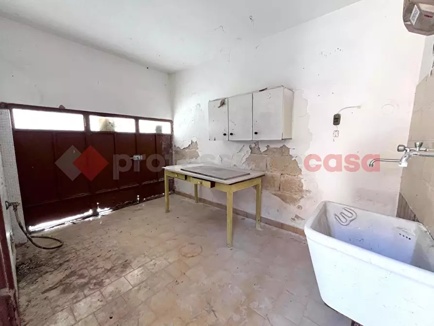 Immagine 17 di Casa indipendente in vendita  in Via S. Michele a Poggiardo